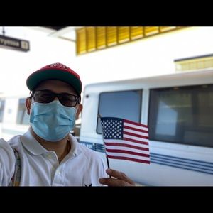 Meet your Posher, Raymond